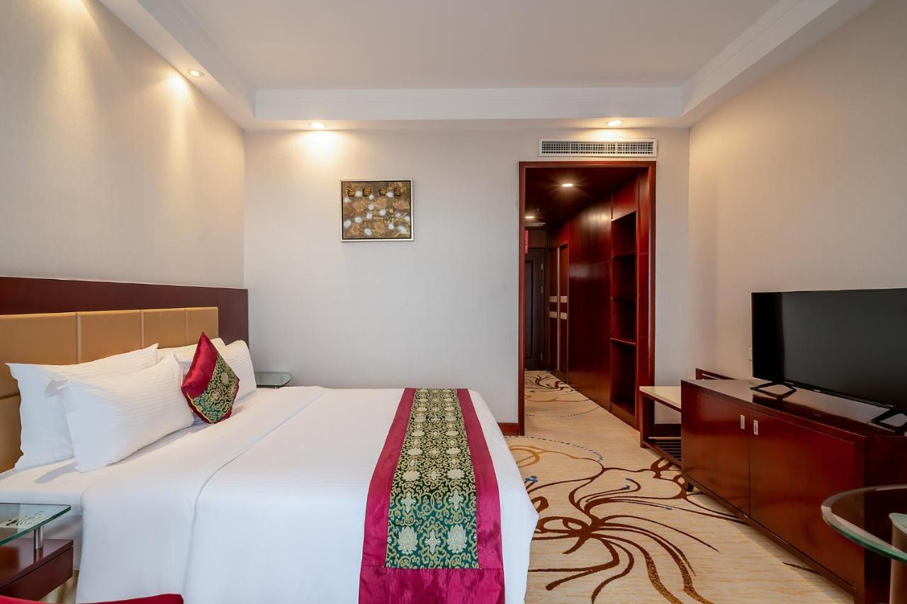 Grand Metropark Hotel Shandong Jinan Exterior foto